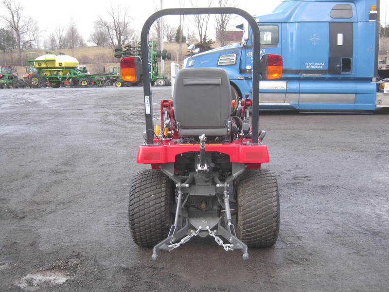 Tractors - Compact  Massey Ferguson GC1705 Tractor  Photo